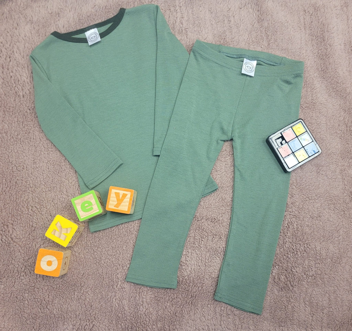 100% Merino Wool Basic Layer 2.0 in Avocado (Perfect fit)